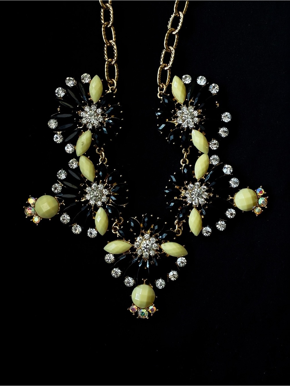 AMRITA SINGH Gold-Tone Yellow Cabochon & Rhinestone Statement Necklace